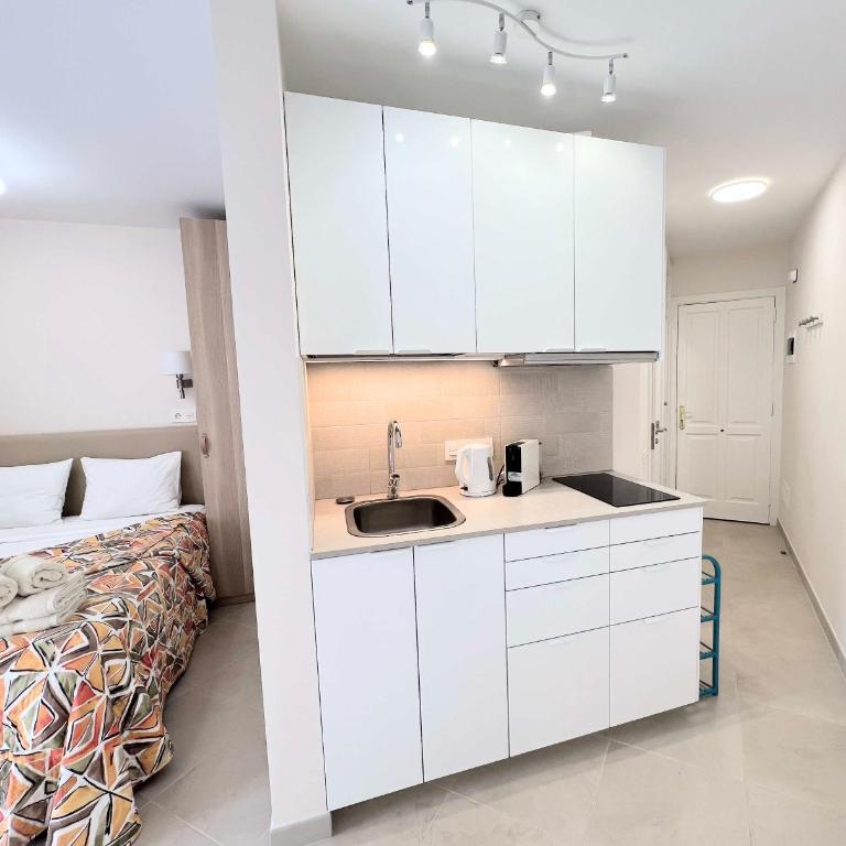 Beachfront Residence Las Americas - TRG - Studio Apartment with Sea View - 6