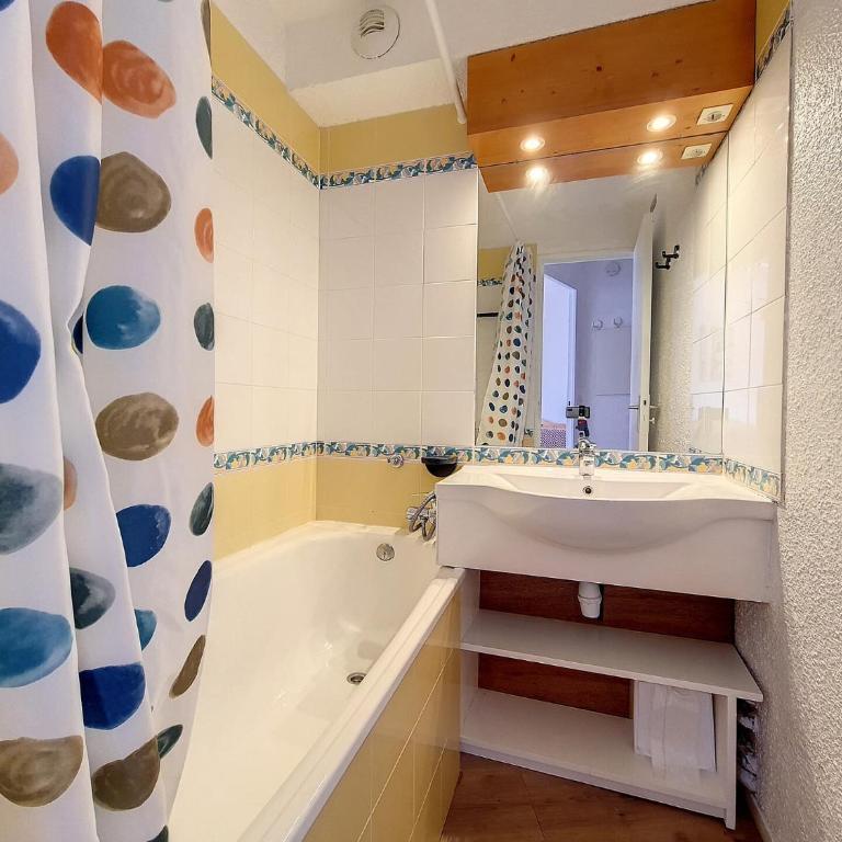 Résidence Boedette D - Appartement spacieux · Proche des pistes et des commerces · Balcon MAE-2374 - Appartement - 4