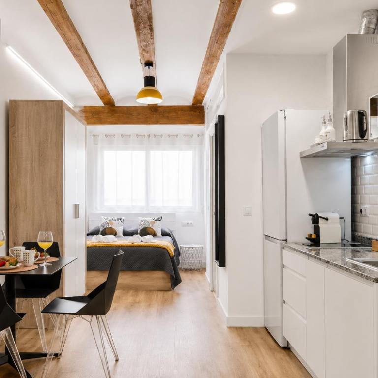 RUZAFA Modern Lofts - Apartment mit Balkon - 3