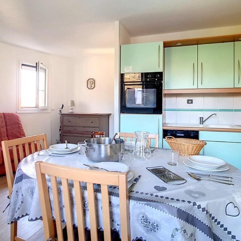 Résidence Gentianes - Appartement spacieux · Au pieds des pistes · Balcon MAE-2264 - Appartement - 5