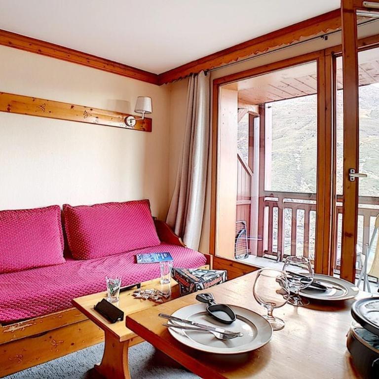 Résidence Valmonts A - Appartement standard · Départ ski aux pieds · Balcon MAE-2414 - Appartement - 2
