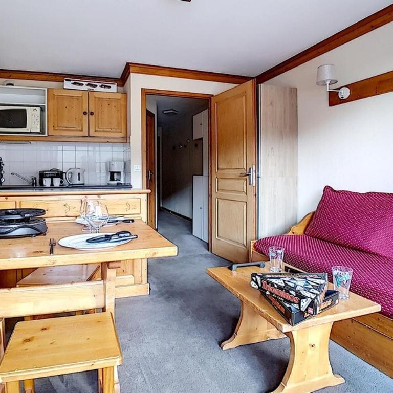 Résidence Valmonts A - Appartement standard · Départ ski aux pieds · Balcon MAE-2414 - Appartement - 6