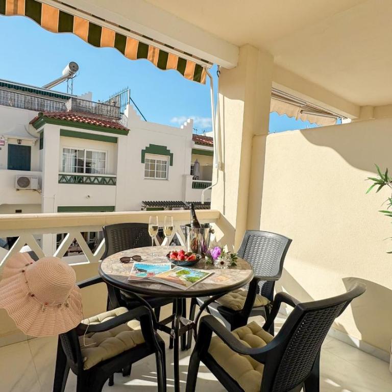 Medina Blue Nerja - Two-Bedroom Apartment - 2