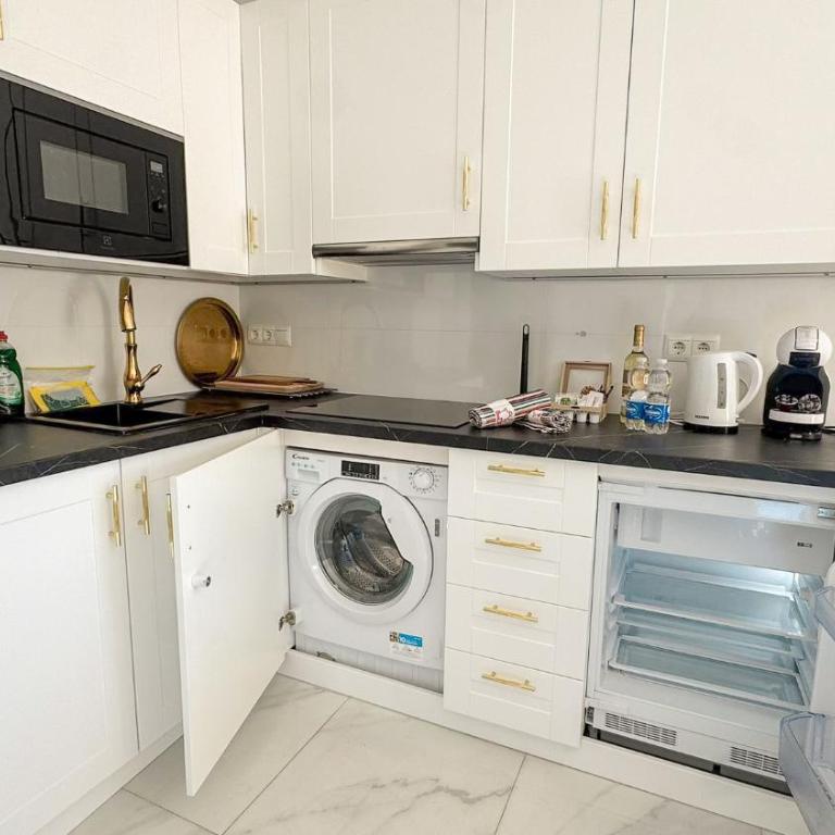 Medina Blue Nerja - Two-Bedroom Apartment - 13