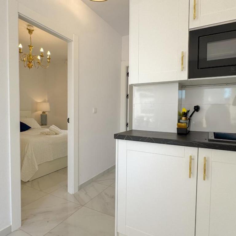 Medina Blue Nerja - Two-Bedroom Apartment - 15