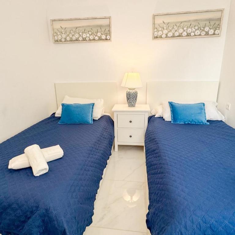Medina Blue Nerja - Two-Bedroom Apartment - 17