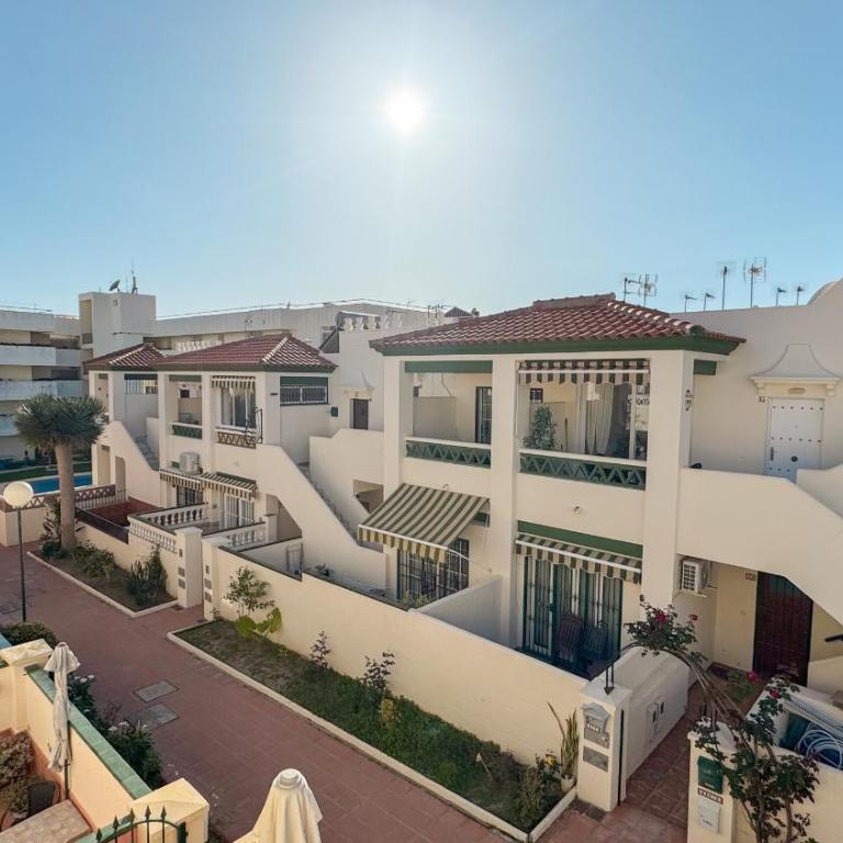 Medina Blue Nerja - Two-Bedroom Apartment - 18