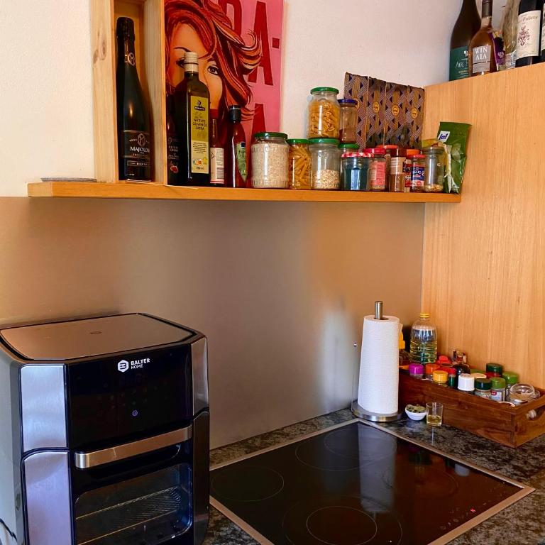 Cozy Bedroom, with Big Balcony, quite area close to Isar and 10min Marienplatz - Habitación Doble Deluxe con balcón - 3