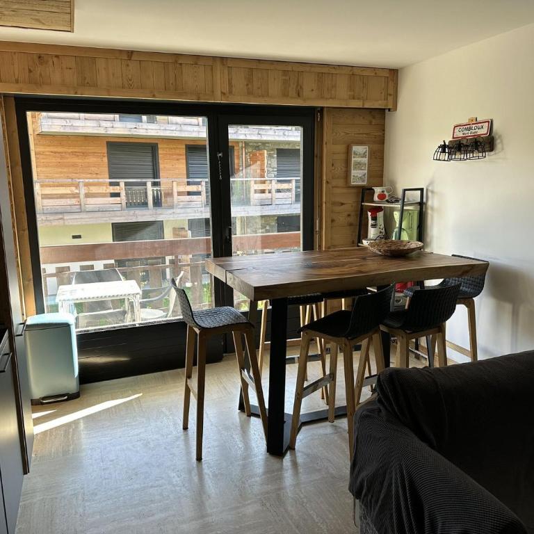 Résidence La Cry - Appartement 3 pièces - 6 personnes Vue Mont-Blanc MAE-5604 - Appartement - 2