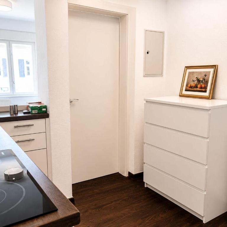 Hotel Villa Rückert - Apartment mit 2 Schlafzimmern und Balkon - 11