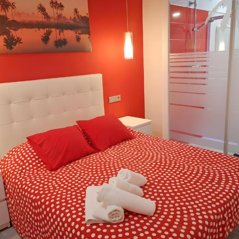 Apartamentos Ofis - Estudio Rojo - Estudio Superior - 9