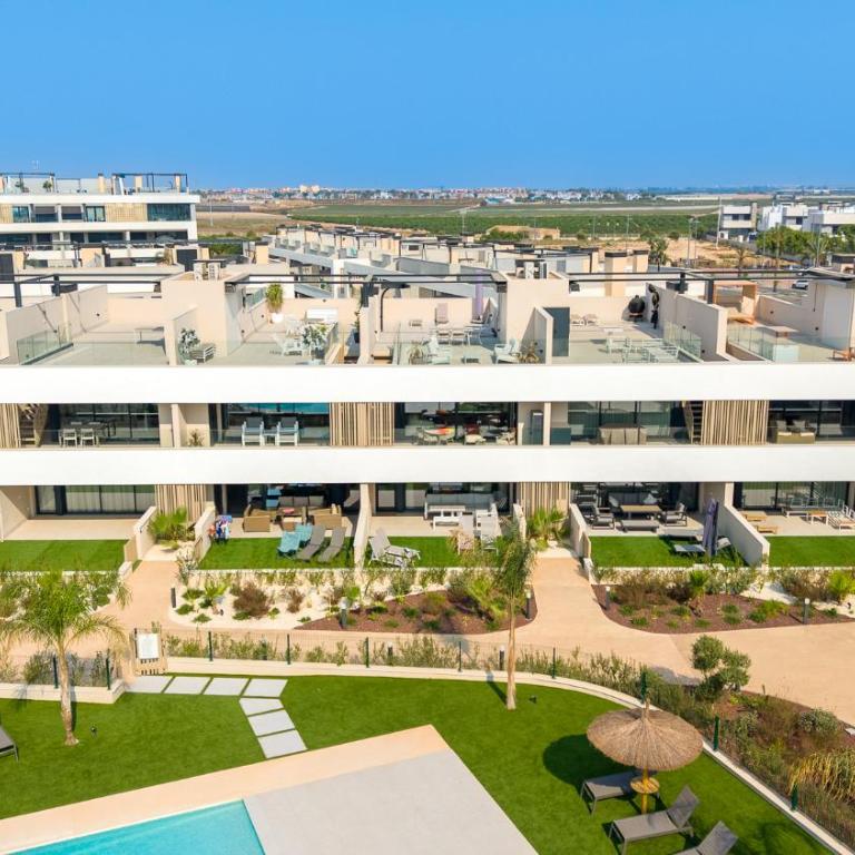 Luxury 3BR Bungalow with Lagoon & Pool Access - Appartement 3 Chambres - 30