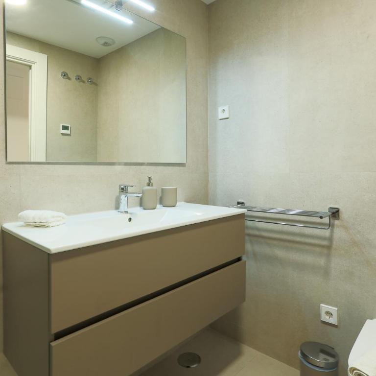 Luxury 3BR Bungalow with Lagoon & Pool Access - Appartement 3 Chambres - 32