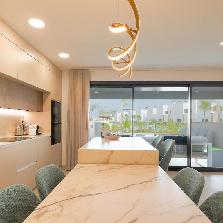 Luxury 3BR Bungalow with Lagoon & Pool Access - Appartement 3 Chambres - 36