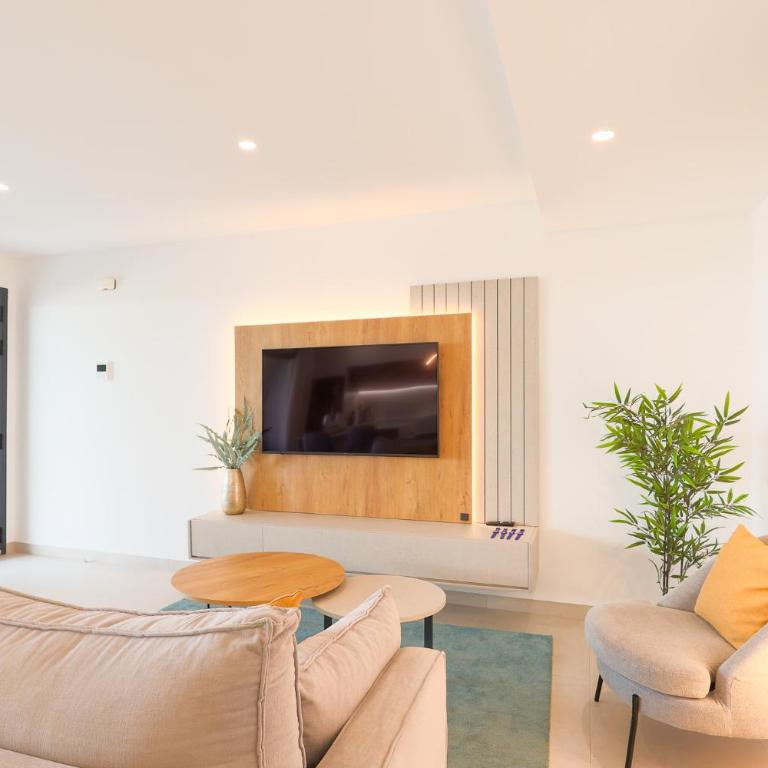 Luxury 3BR Bungalow with Lagoon & Pool Access - Appartement 3 Chambres - 40