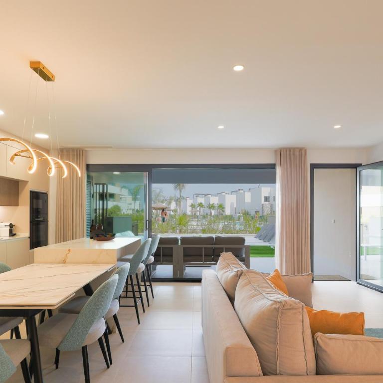 Luxury 3BR Bungalow with Lagoon & Pool Access - Appartement 3 Chambres - 47