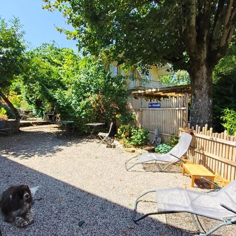 Appartement calme 90m2 dans un petit hameau au pied du Salève proche de Genève - Appartement 1 Chambre - 14