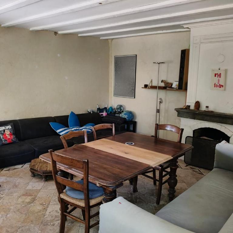 Appartement calme 90m2 dans un petit hameau au pied du Salève proche de Genève - Appartement 1 Chambre - 9