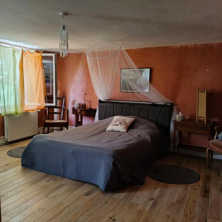 Appartement calme 90m2 dans un petit hameau au pied du Salève proche de Genève - Appartement 1 Chambre - 11