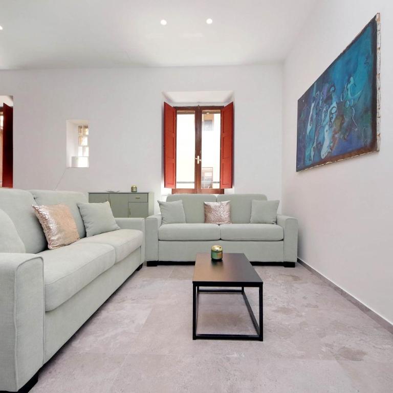 Colosseum grand luxury residence for 14 guests - Apartment - 52