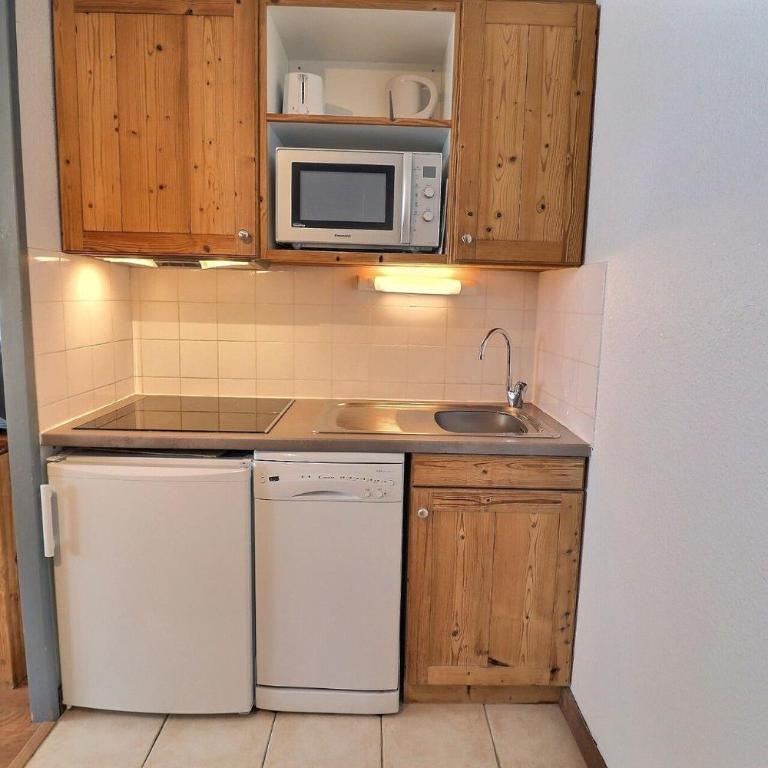 Résidence Grand Bois B - CONFORTABLE 2 PIECES, SKIS AUX PIEDS ET PROCHE DES COMMERCES MAE-3354 - Apartment - 2