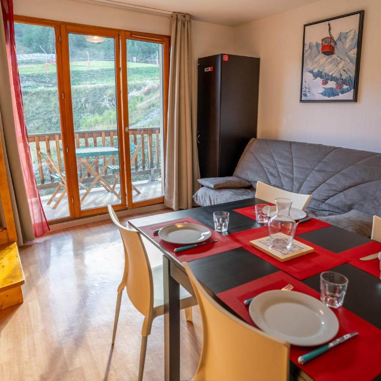 Résidence Les Terrasses Du Soleil D'or - Agréable duplex avec vue sur les pistes MAE-4534 - Apartment - 3