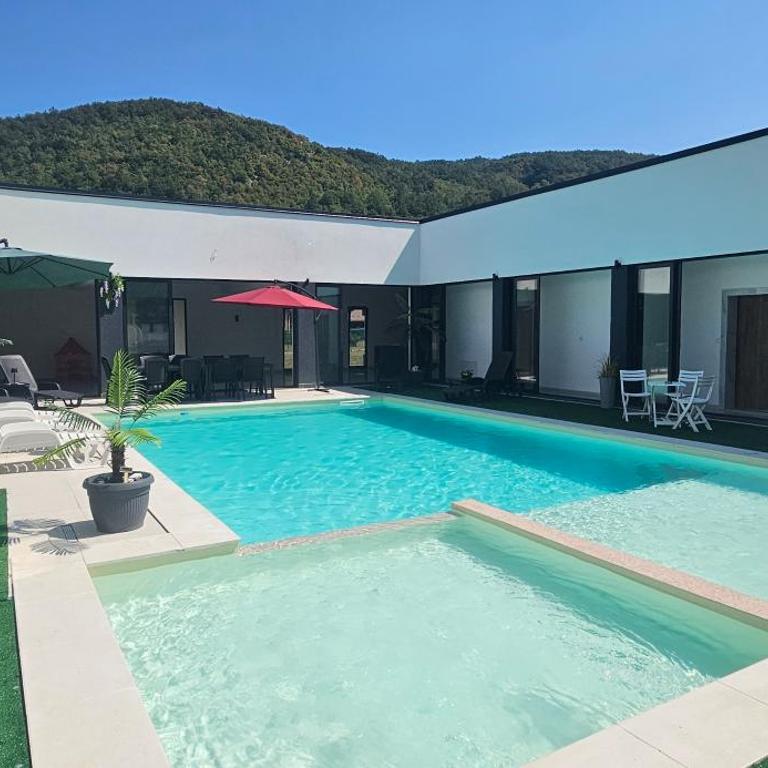 Golden Spa Villa - Vila sa Sopstvenim Bazenom - 14