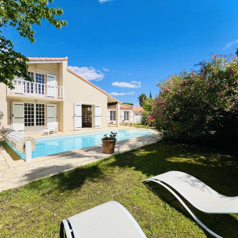 Villa Tournesol - Villa idéal pour les familles Quartier résidentiel MAE-5271 - Maison de Vacances - 2