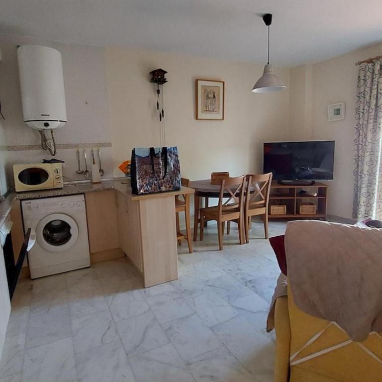 Ático con Terraza y Solarium en Benalmádena - Apartamento de 2 dormitorios - 14
