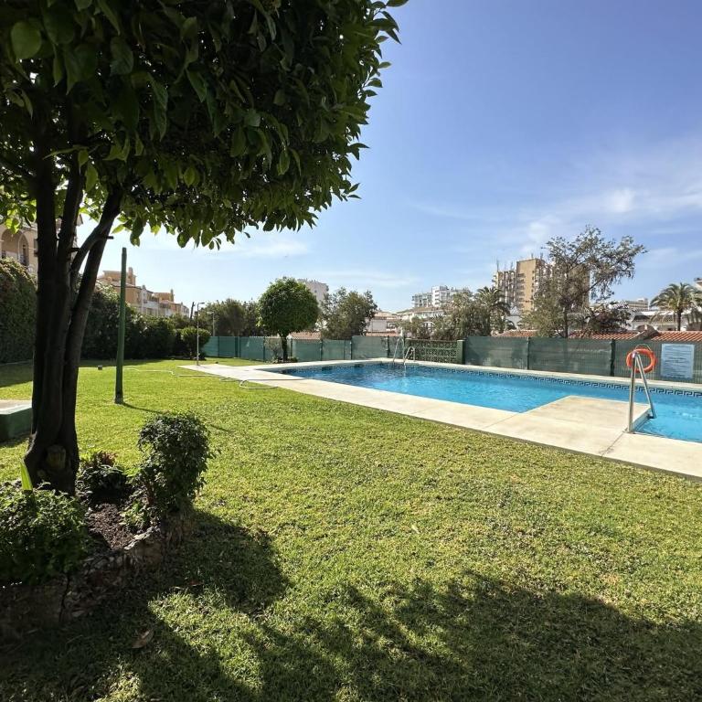 Apto Familiar a 200m Playa Bil-Bil - Two-Bedroom Apartment - 23