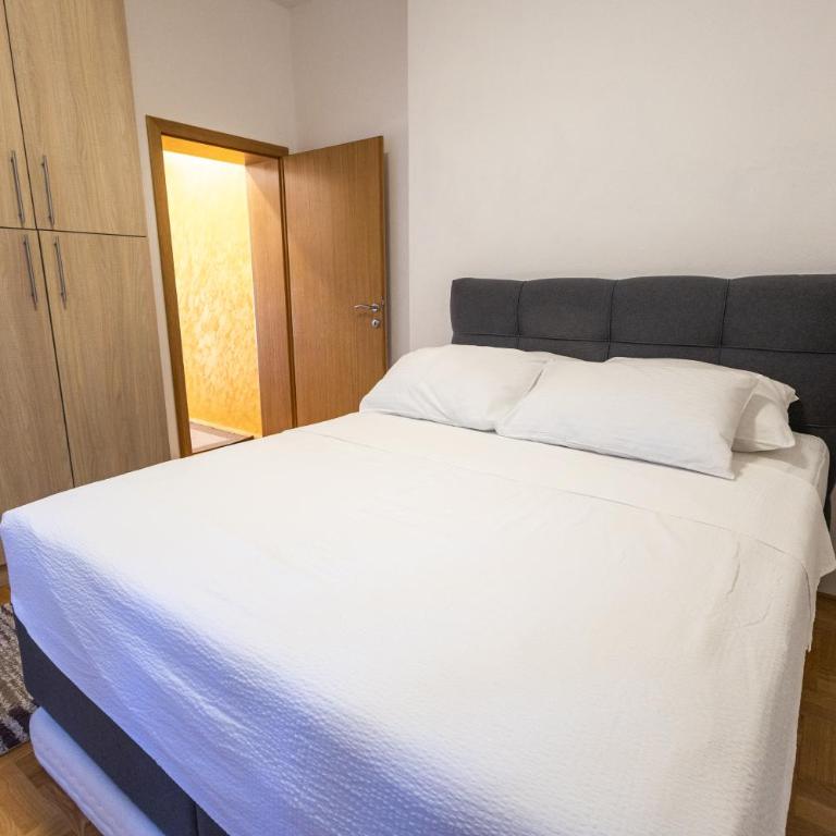 Apartmani Oliva - Apartman s 1 Spavaćom Sobom i Terasom - 12