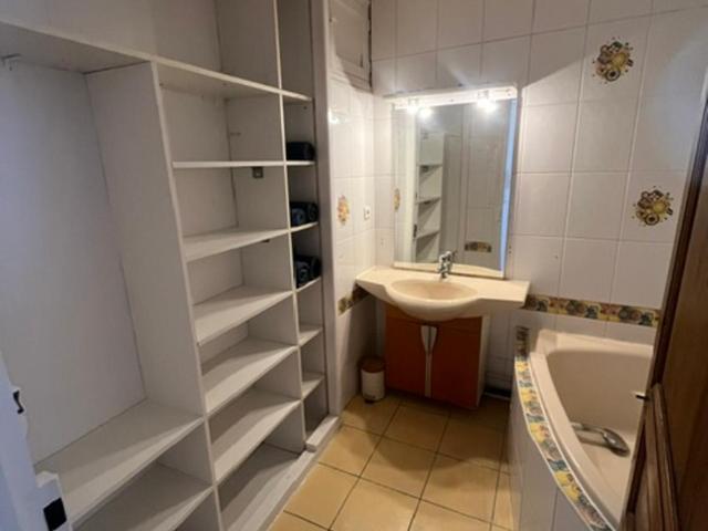 L'Opera - One-Bedroom Apartment - 4