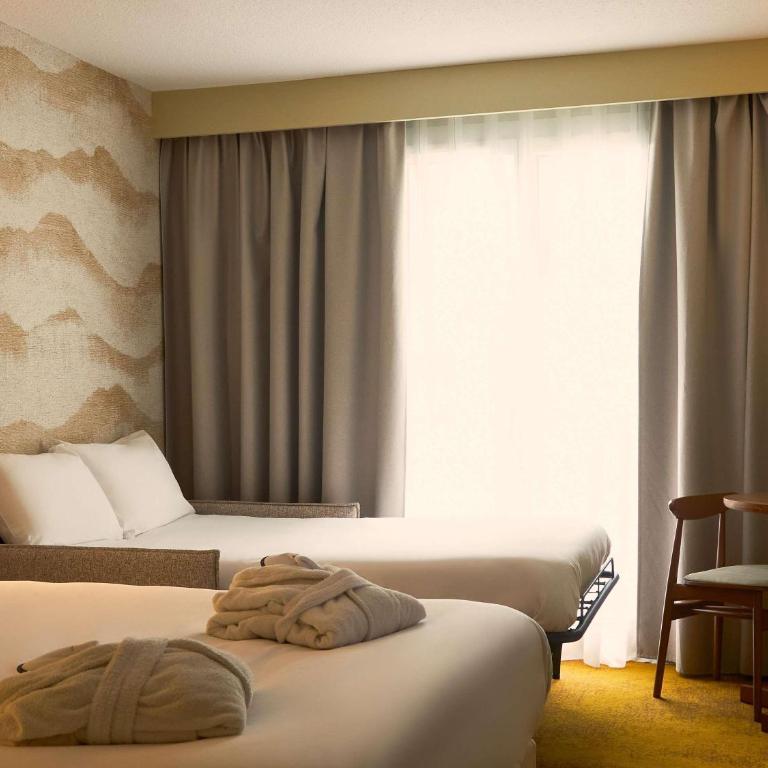 Mercure Pont d’Avignon Centre - Chambre Privilège avec Lit Double et Canapé - 5