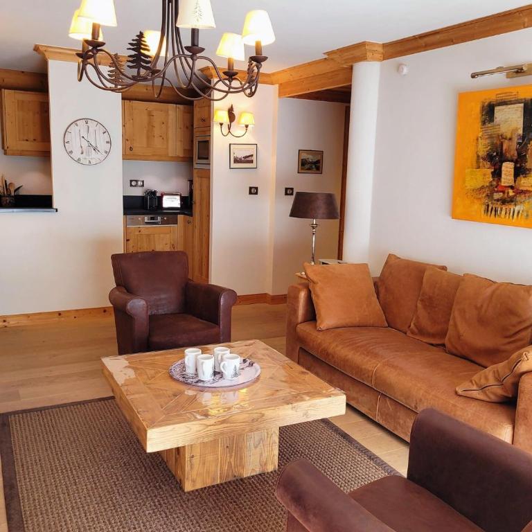 Résidence Mont Chery - Appartement tres lumineux, beaux volumes, haut standing MAE-2501 - Apartment - 3