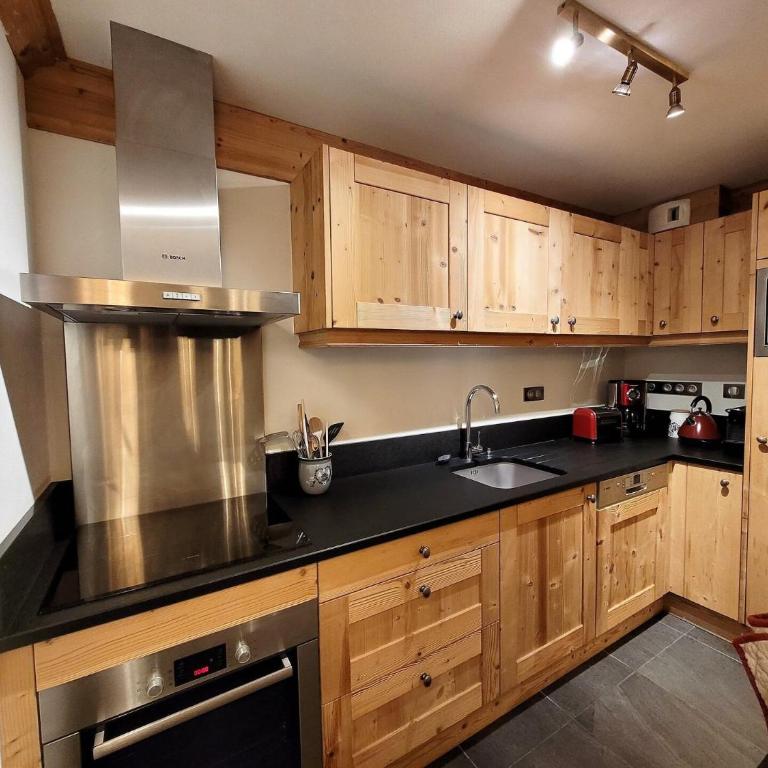 Résidence Mont Chery - Appartement tres lumineux, beaux volumes, haut standing MAE-2501 - Apartment - 4