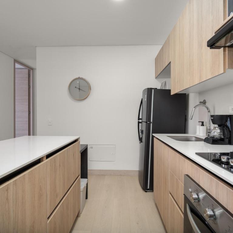 Moderno apartamento 2 habitaciones 2 baños - Apartamento de 1 dormitorio - 7