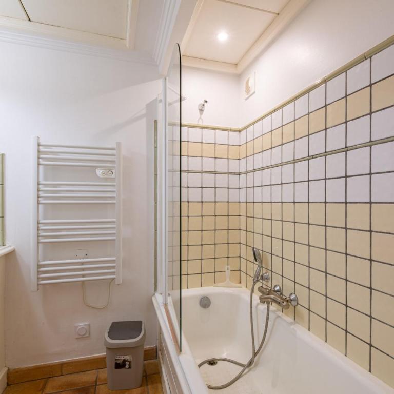 Les Bastides aux Restanques du Golfe de St Tropez - maeva Home - Bastide 8 personnes 3 chambres vue mer climatisée MAE-4242 - Appartement - 21