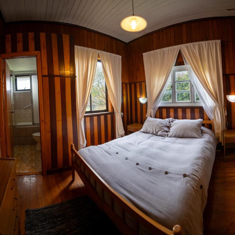 Casona Peumayen - Habitación Doble con baño privado - 2
