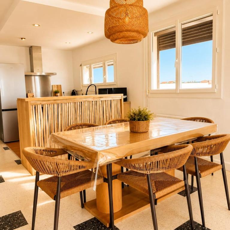 Le Royal Appartement d'exception en première ligne face à la mer - Apartment - 11