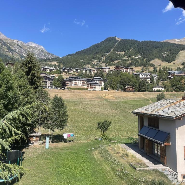 Appartement 3 pièces 5 personnes chaleureux avec vue montagne - 3 Pièces 5 personnes MAE-7735 - Appartement - 1