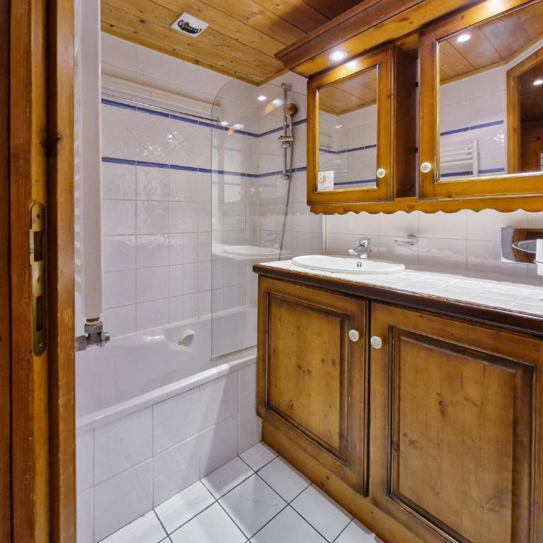 Résidence Roselend - Charmant appartement de 3 pièces situé dans une résidence au village du Chantel, proche des pistes et avec piscine. MAE-4441 - Appartement - 4