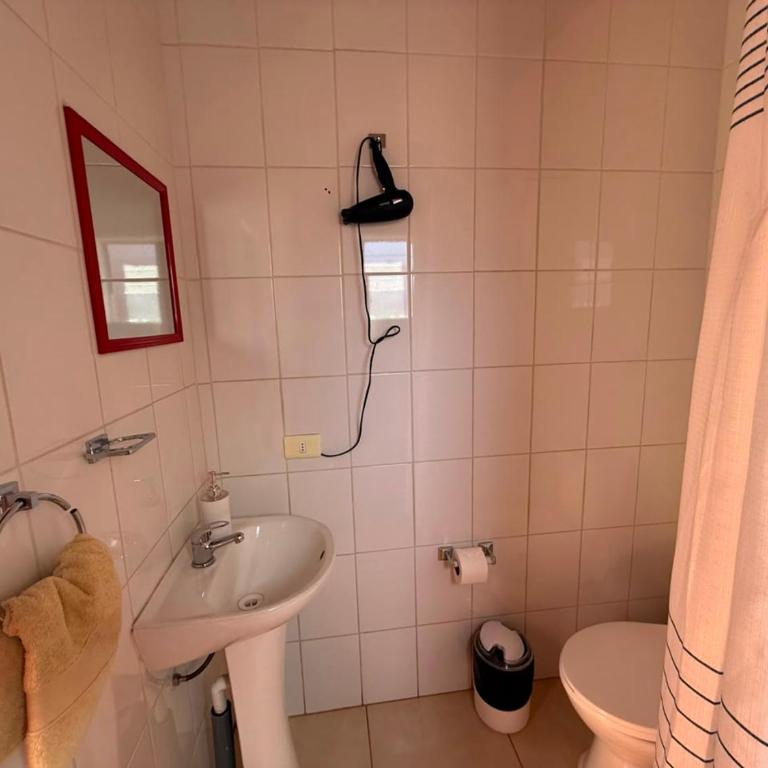 Hostal Nuevo Sol y Viento - Habitación Doble con baño privado - 1