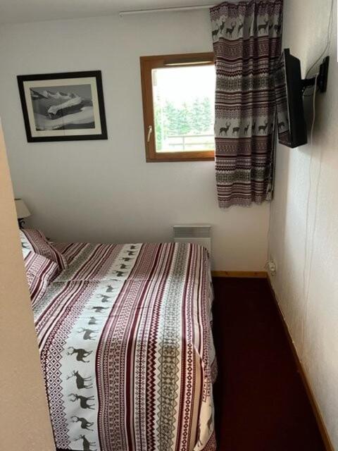Résidence Les Cristallines - TROIS PIECES 6 PERS N°001 LES CRISTALINES AVEC TERRASSE et parking MAE-8114 - Apartamento - 8