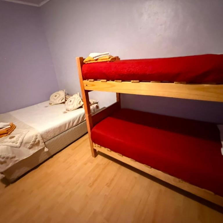 Hostal Nuevo Sol y Viento - Habitación Familiar con baño - 5