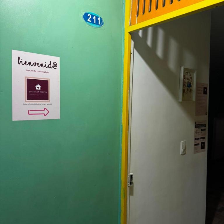 La casita de jo - Three-Bedroom Apartment - 10