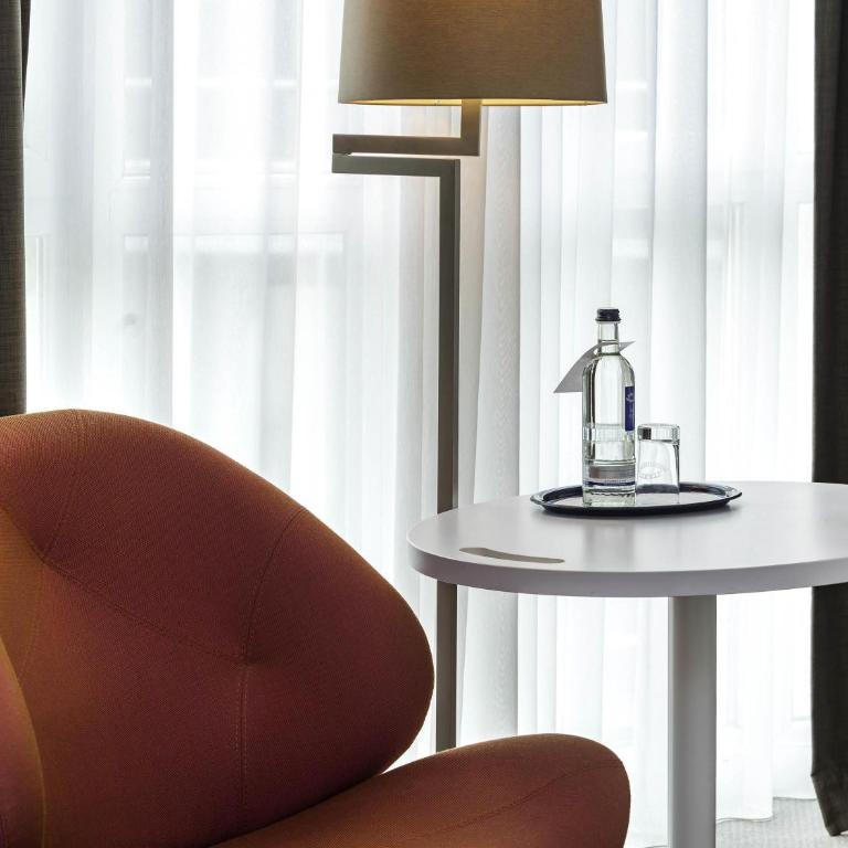 Mercure München City Schwabing - Chambre Supérieure avec Lit Double - Cour - 6
