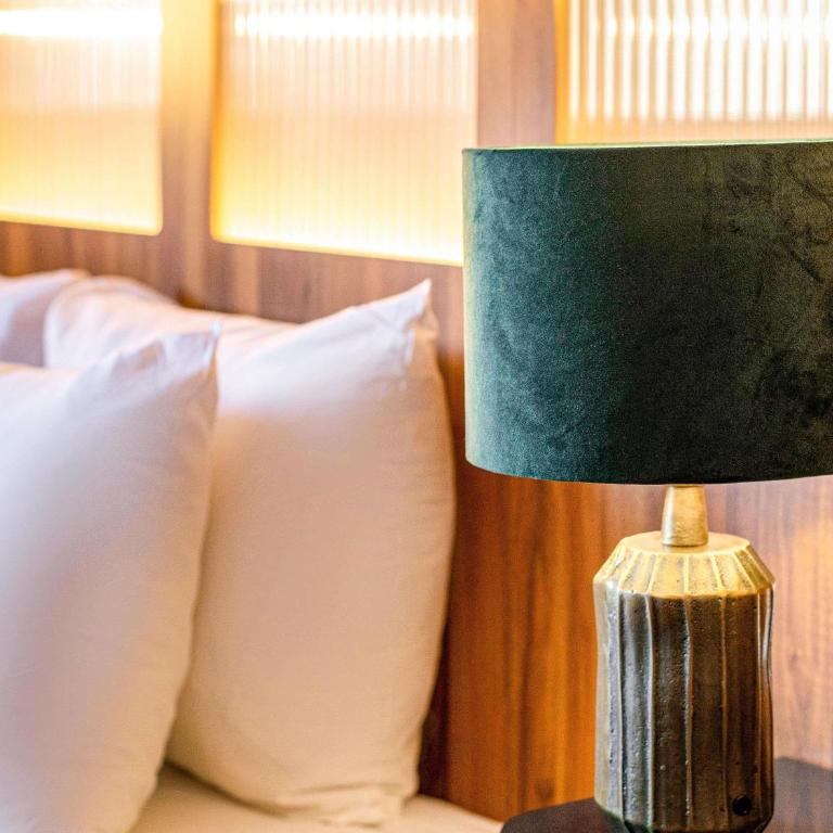 Ibis Styles St Etienne - Gare Chateaucreux - Chambre Standard avec Lit Double et Canapé-Lit - 3