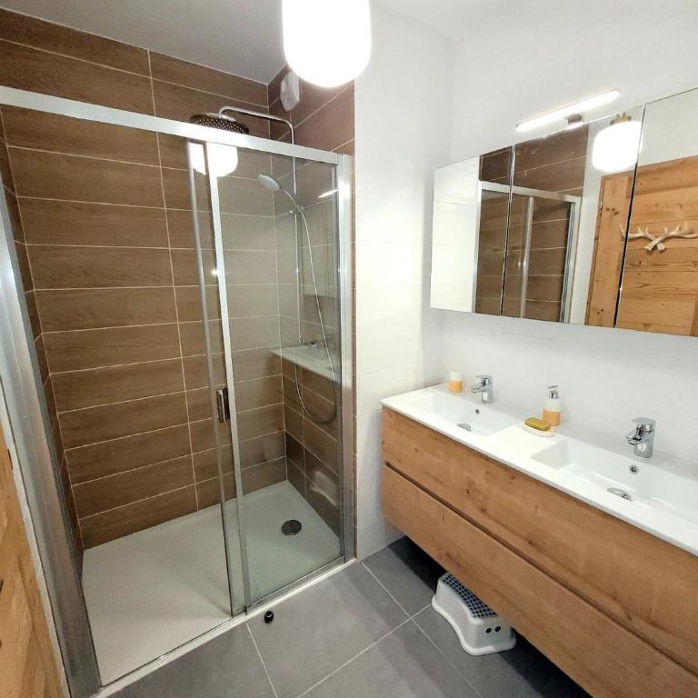 Résidence La Croisette - Très bel appartement, spacieux, lumineux, proximité immédiate centre MAE-0011 - Appartamento - 9