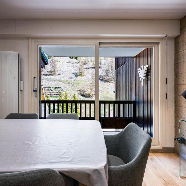 Résidence Le Dome - Appartement duplex renove · Centre station MAE-1543 - Apartment - 7