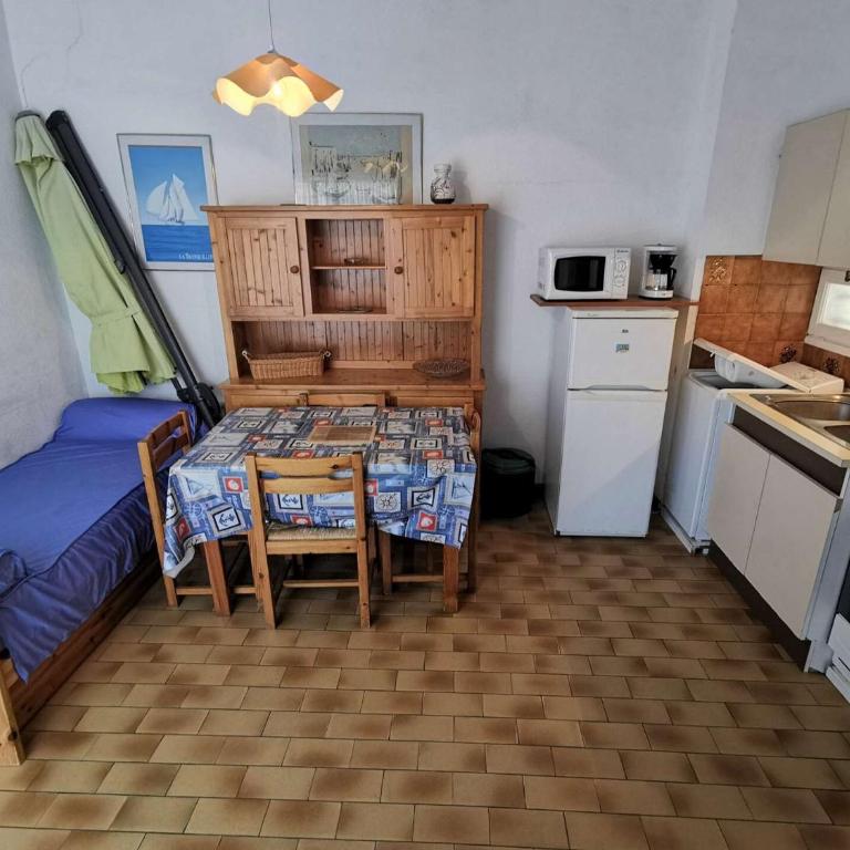 Résidence Les Zodiaques - Appartement 2 Pièces 4 couchages PORT LEUCATE. Réf: 1ZOD_K7 MAE-4904 - Appartement - 3